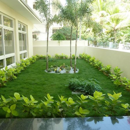 Sreeparthi Hotel Puttaparthi Eksteriør bilde